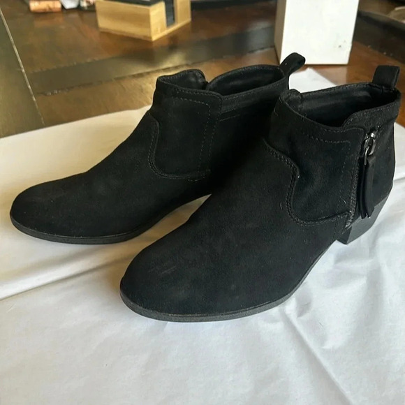 Arizona Jeans ankle boots. Size 7 - Picture 3 of 7